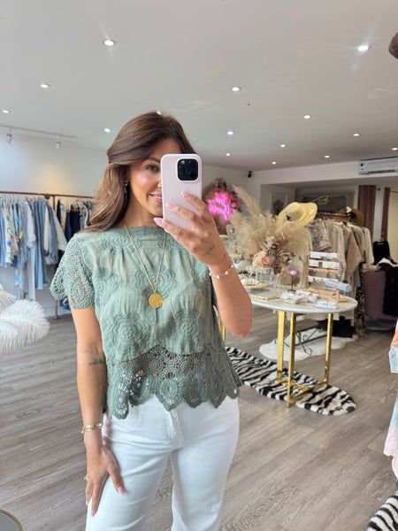 Ivy top