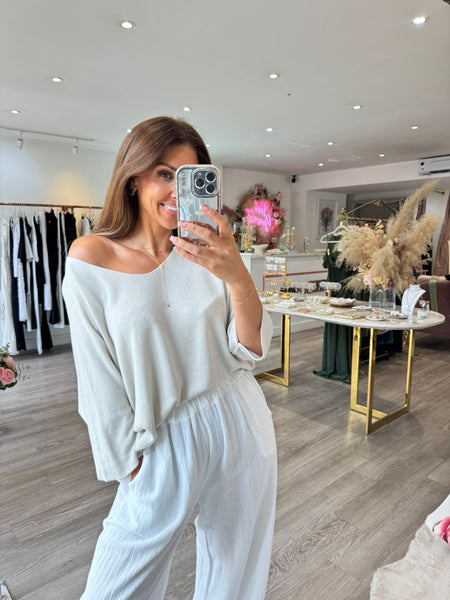 Melanie Jumper