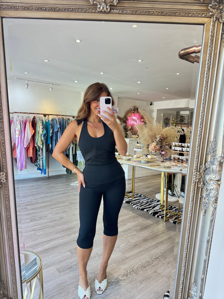 Emeya capris