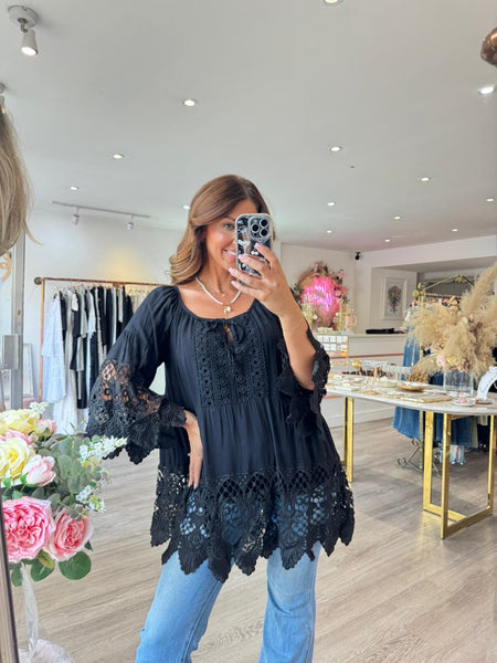 Bonnie Blouse
