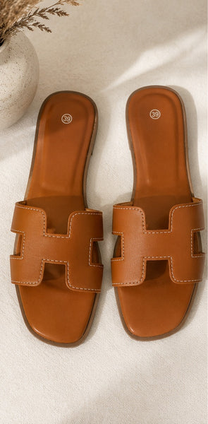 Elara sandals