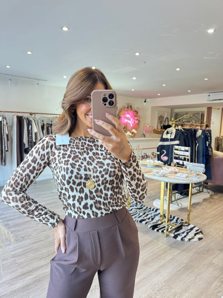 Ella top