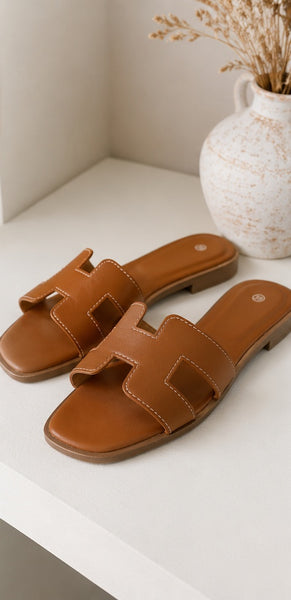 Elara sandals